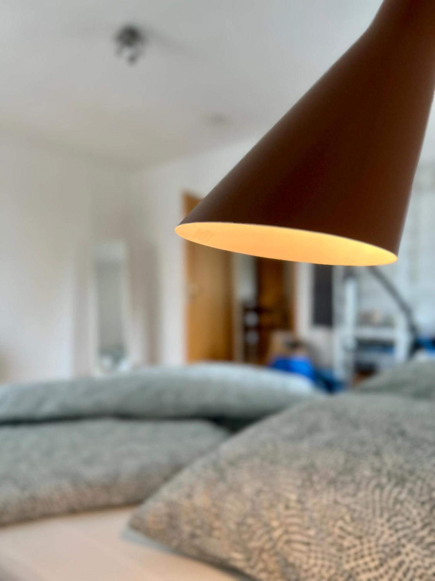 Vollausgestattet, Grosszuegig & Zentral Fuer Bis Zu 4 Apartamento Magdeburgo Exterior foto